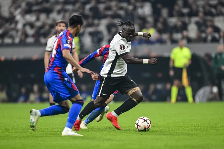 Beşiktaş Crystal Palace 2-2 Maç Özeti ve Analizi