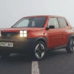 Panda esintili küçük Fiat elektriklisi için hazırlanan tahmini çizim; resmi seri üretim tasarımı değildir