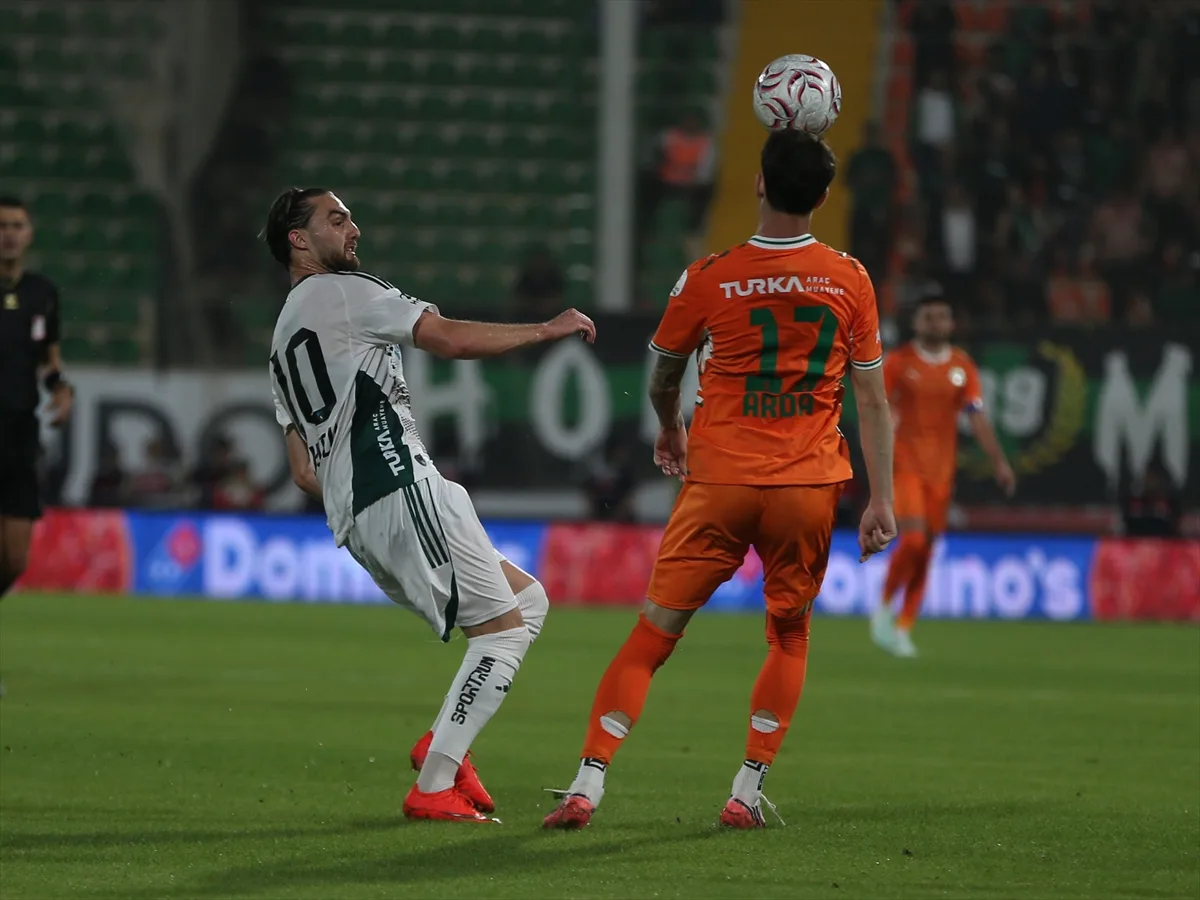 Kocaelispor Alanyaspor’u Yendi: İki Hafta Sonra Zafer