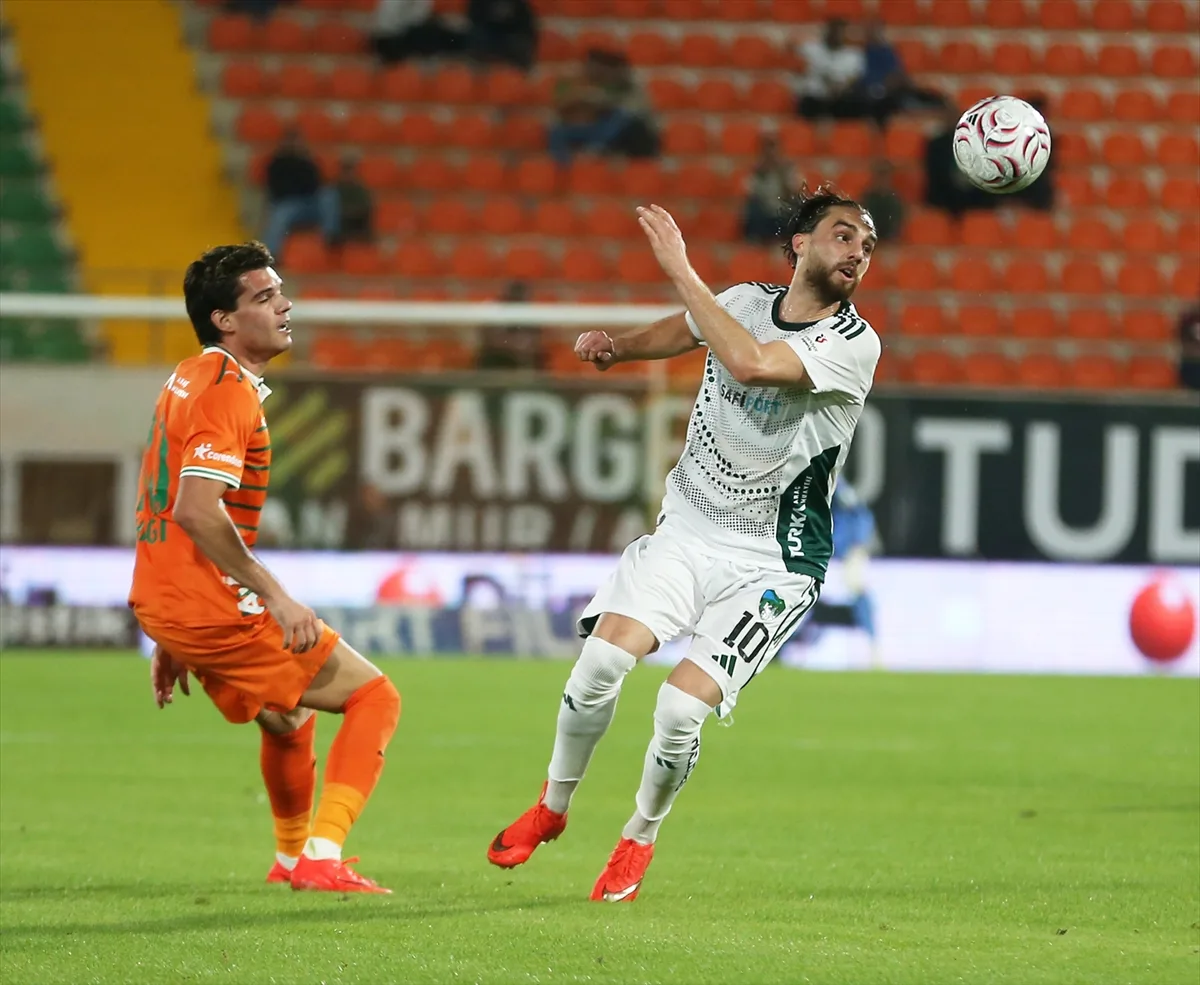 Kocaelispor Alanyaspor’u Yendi: İki Hafta Sonra Zafer