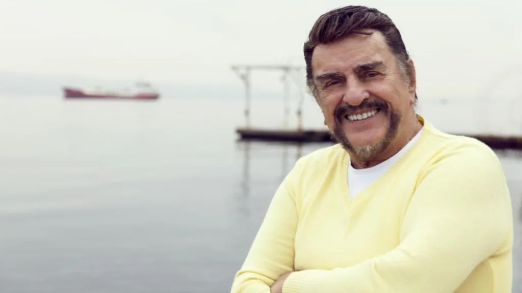 Şarkıcı Alpay Hayatını Kaybetti
