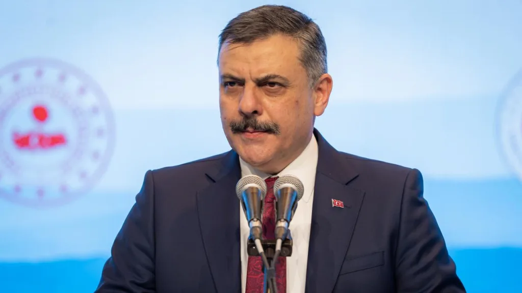 Bakan Çiftçi'den Kuvvetli Yağış Uyarısı: Teyakkuzda Olun