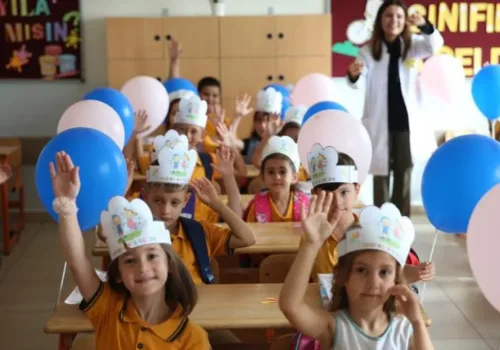 1 Eylül'de “Mini Mini Birler” Uyum Haftasıyla Okula Merhaba