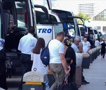 12 Bin Ek Otobüs Seferi Başlıyor