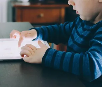 15 Yaş Altına Sosyal Medya Freni