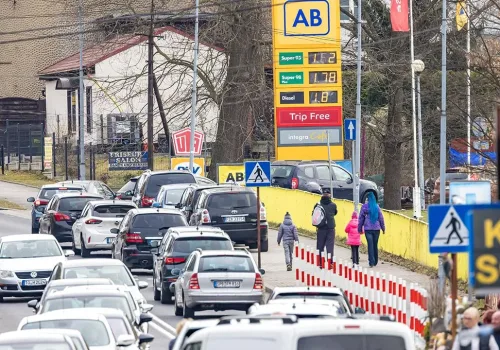 Almanlar Ucuz Akaryakıt İçin Polonya Yolunda