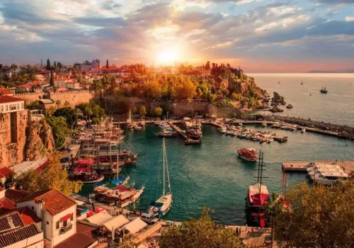 Antalya Dünyanın En İyi Turizm Şehirlerinden