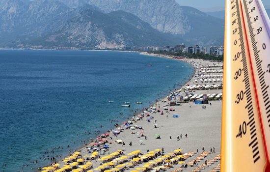 Antalya’da Sıcaklık ve Nem Rekoru Kırıldı