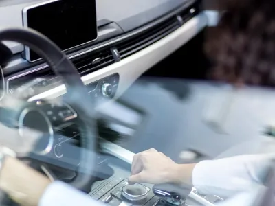 Araçlarda Ekran ve Ses Sistemi Yasağı