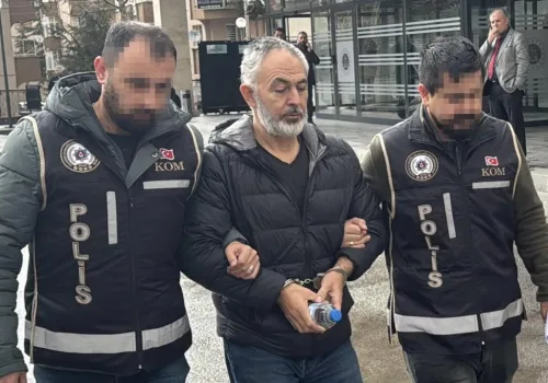 Bakan Gürlek’in Kayıtlarını Sorgulayan Müdür Tutuklandı