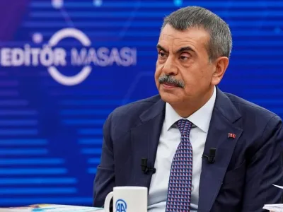 Bakan Tekin’den Derste Cep Telefonu Uyarısı ve Yeni Dönem