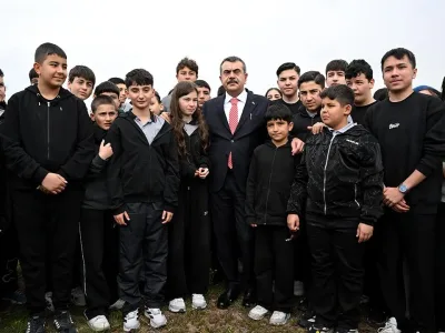 Bakan Tekin’den Okullara Yeni Güvenlik Paketi Müjdesi