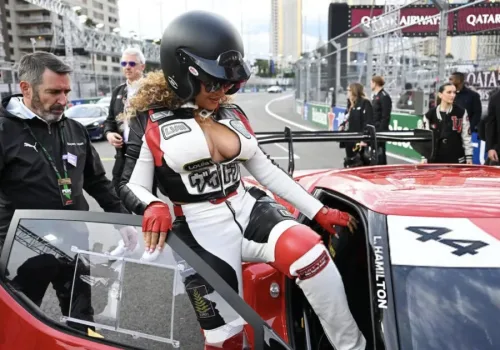 Beyoncé F1 Pistini Salladı