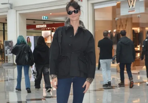 Büşra Develi İstinyePark’ta