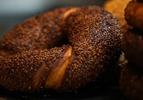 Çikolatadan Sucuğa: Simidin 100 Çeşitlik Yolculuğu