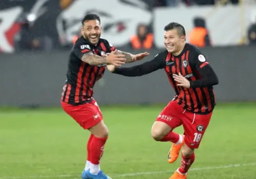 Çorum FK Finalde