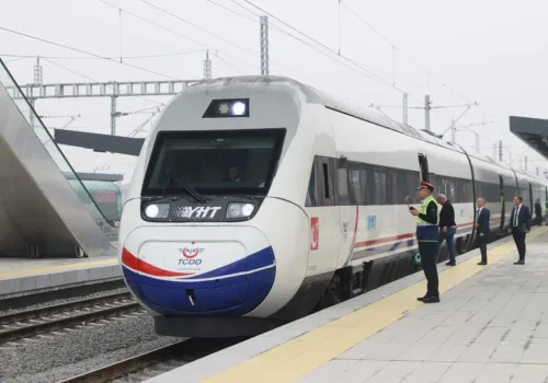 Edirne'de Hızlı Tren Heyecanı: Seferler Başladı