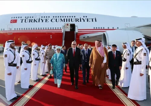 Erdoğan Doha Zirvesi İçin Katar’da
