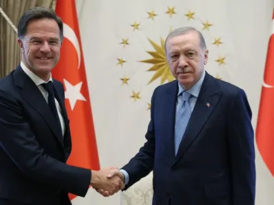 Erdoğan ve Rutte’den Kritik Telefon Trafiği