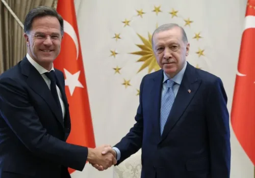 Erdoğan ve Rutte’den Kritik Telefon Trafiği