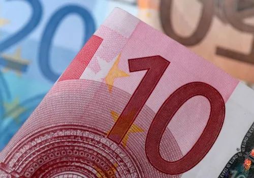 Euro Bölgesi Ekonomisinde Savaş Freni