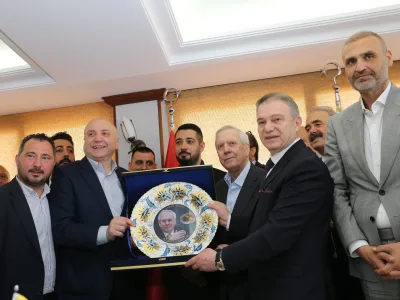 FB, Aziz Yıldırım,30