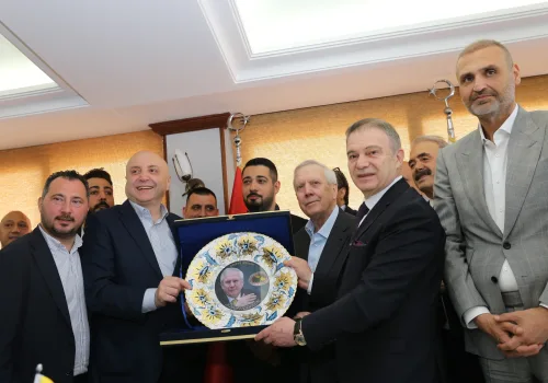 FB, Aziz Yıldırım,30
