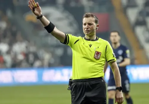 Fenerbahçe-Galatasaray Maçının Kritik Hakemi Belli Oldu