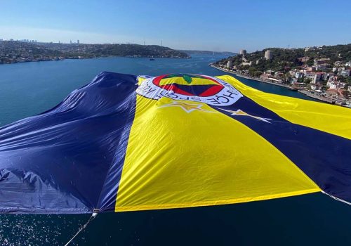 Fenerbahçe'de Mourinho Rüzgarı ve Transfer Hamleleri