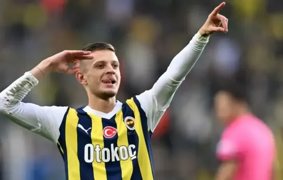 Fenerbahçe'nin Yıldızına Dev Talip