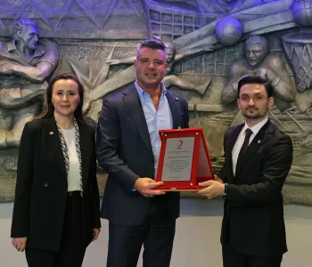 Fenerbahçe’ye Kızılay’dan Altın Madalya