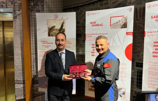 Galata Kulesi’nde Uzaya Yolculuk: Havacılık Sergisi Açıldı