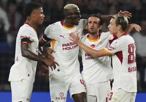 Galatasaray Başakşehir Engelini Frikik Golüyle Aştı
