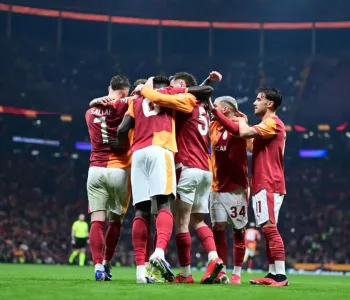 Galatasaray Juventus’u Dağıttı