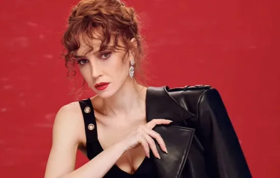 Gülden Yeni Şarkısı "Yan Ulan Yan" ile Dinleyiciyle Buluştu