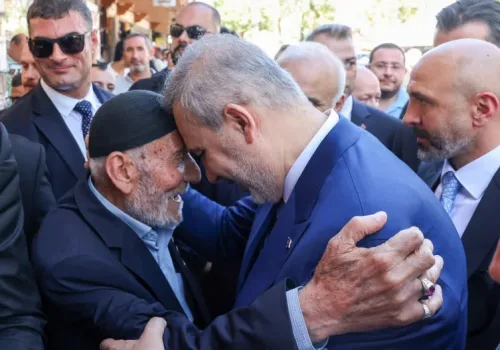 Hakan Fidan Diyarbakır’da Vatandaşlarla Bir Araya Geldi