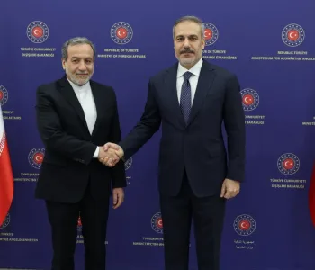 Hakan Fidan ve İranlı Mevkidaşı Erakçi Arasında Kritik Temas