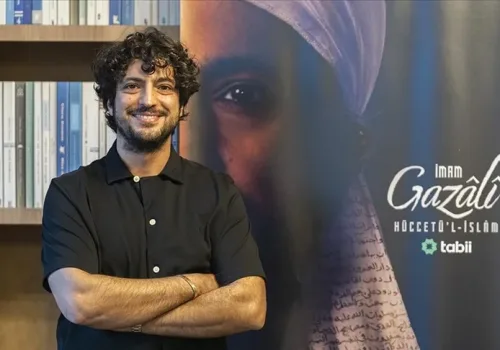 Hüccetü’l-İslam Dizisi Yarın Başlıyor