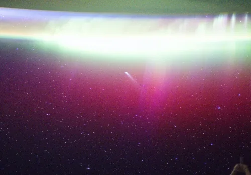 ISS'ten Nefes Kesen Kareler