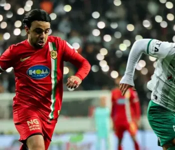 Iğdır FK Karşısında Amedspor Liderliği 3 Golle Korudu