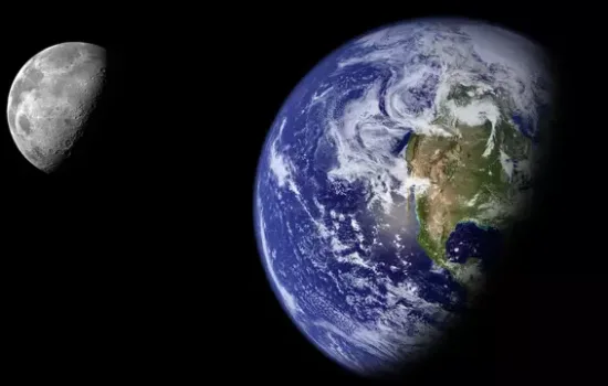 İkinci Ay 2083'e Kadar Bizimle