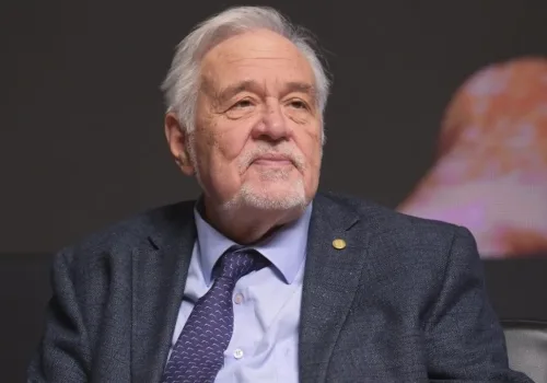 İlber Ortaylı Hayatını Kaybetti