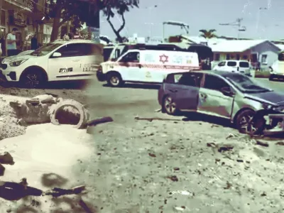 İran Füzeleri Tel Aviv’i Vurdu