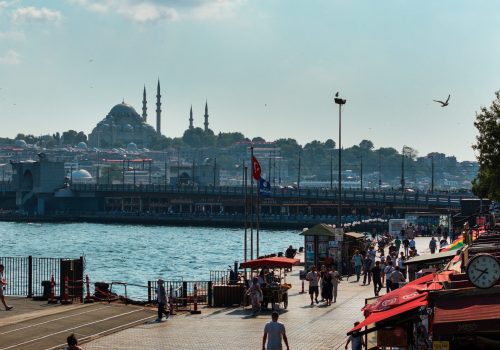 İstanbul’a Sıcak Hava Uyarısı