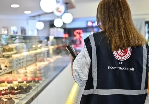 İşyerleri Fiyat Listelerini Bakanlığa Bildirecek