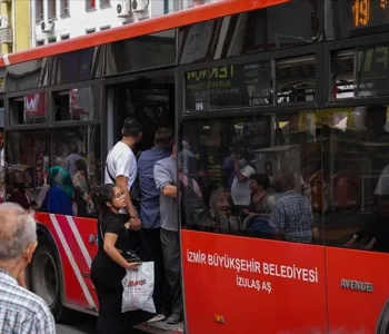 İzmir’de Ulaşım Ücretleri Arttı