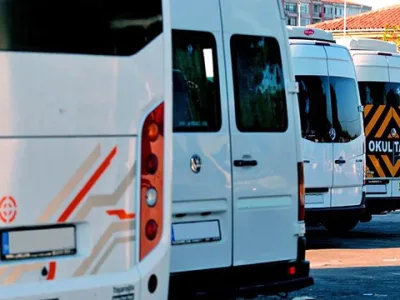 Kamu Personeli Artık Çocuğuyla Aynı Servise Binebilecek