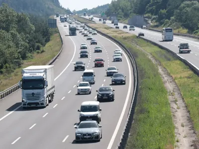 Kamyon ve Tırlara Kısıtlama Geldi