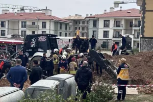 Kanalizasyon Çalışmasında Göçük