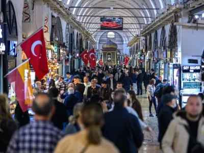 Kapalıçarşı Ekonominin Kalbi